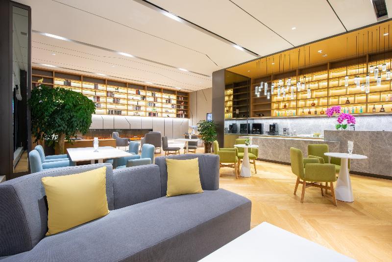 Holiday Inn Express Chengdu Huanhuaxi By Ihg-Near Jinsha Site Musem,Near Wuhou Temple Museum,Welcome Drinks,Free Gym,Free Self-Service Laundry エクステリア 写真