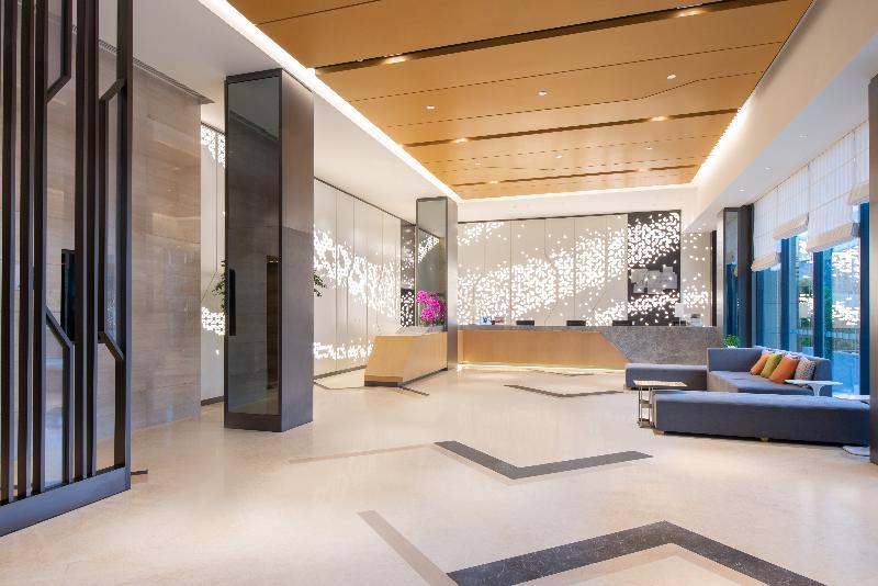 Holiday Inn Express Chengdu Huanhuaxi By Ihg-Near Jinsha Site Musem,Near Wuhou Temple Museum,Welcome Drinks,Free Gym,Free Self-Service Laundry エクステリア 写真